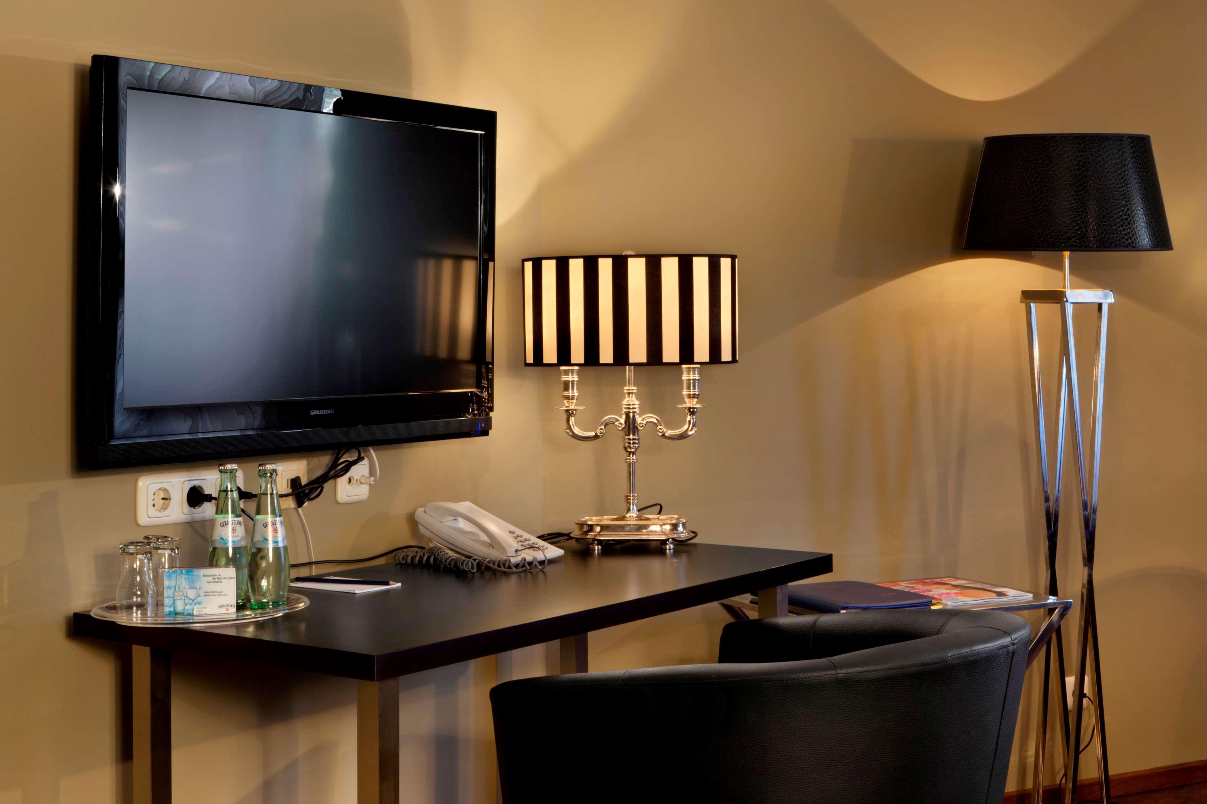 Tryp By Wyndham Luebeck Aquamarin Hotel Room photo